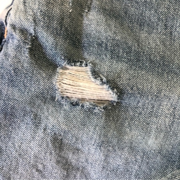 EVERLANE Women's Light Wash Denim Shorts Raw Hem Disstressed Size 23 - Picture 10 of 11
